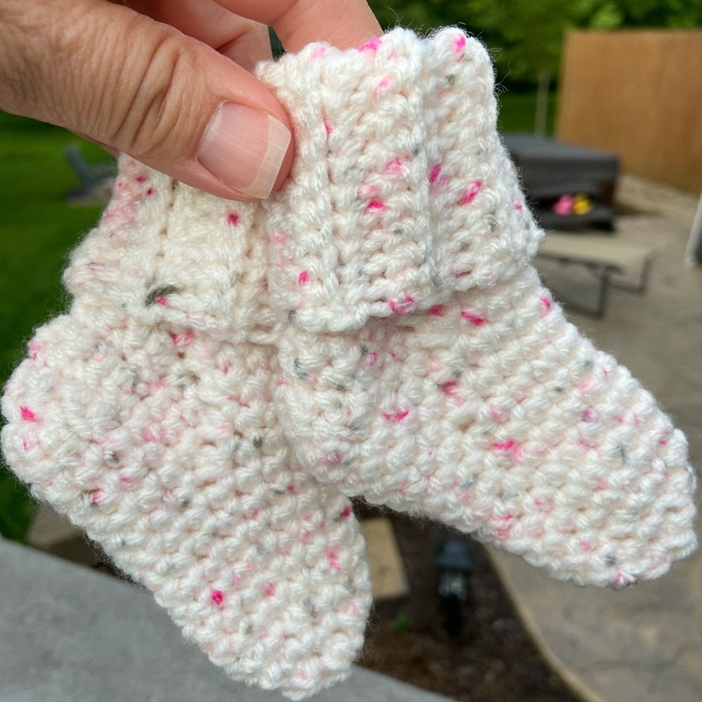 Newborn Crushed Raspberry Baby Booties
